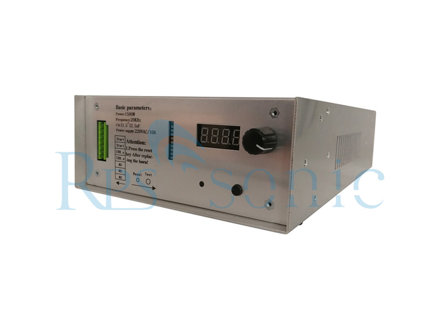 Contienue Works Ultrasonic Welding Power Supply para Nonwovens