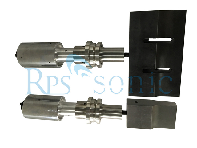 Buzinas ultrassônicas em fenda retangular de aço para vedação de tecido