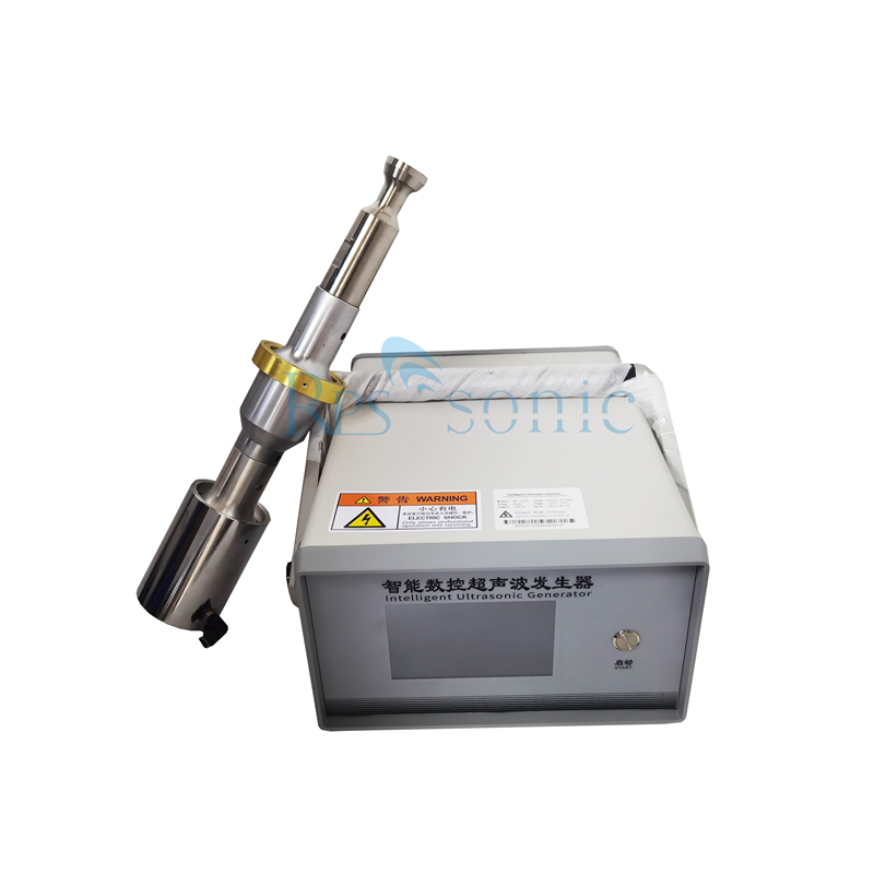 Sistema ultrassônico de emulsificação por ultrassom para processamento de líquidos